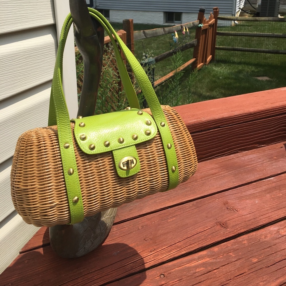 Chic summer shoulder purse​